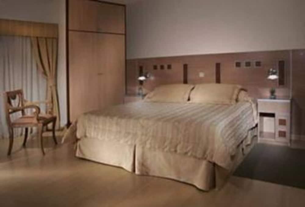 Condor Suites Apart Hotel Mendoza Chambre photo